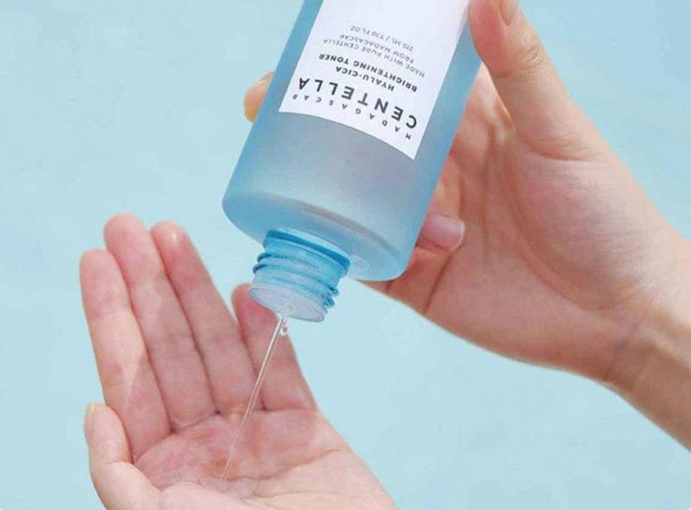 Madagascar Centella Hyalu-Cica Brightening Toner  210ml - image 4